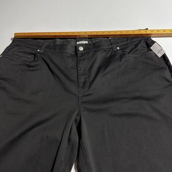 Catherines Sateen Capri Pants Stretch Comfort Waist Size 30 W Black NWT - Picture 10 of 12